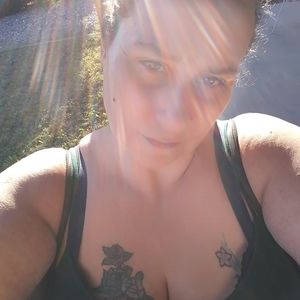 Meet your Posher, Violet